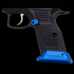CZ Shadow 2 G10 palm swell short grips, magwell compatible — macro detail of the finish